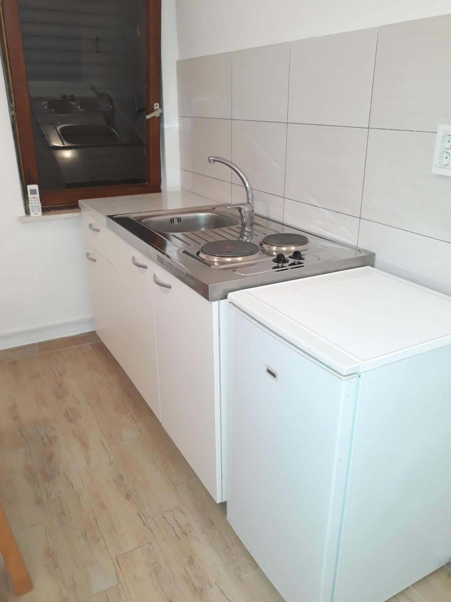 Apartments By The Sea Sladjenovici, Dubrovnik - 11531 斯拉诺 外观 照片